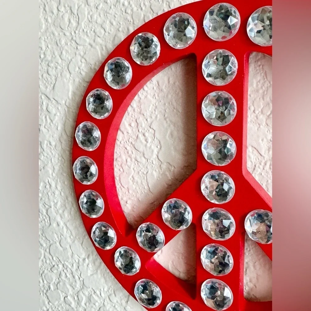 New Retro Style Red Peace Sign w/ Clear Rhinestones Wood & Metal Wall Hook 8.25”